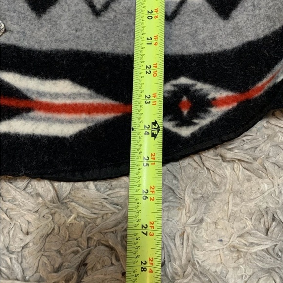 Justin Kraff Mens XXL Native/Aztec Wool Vest/ Buffalo Buttons - Picture 5 of 6